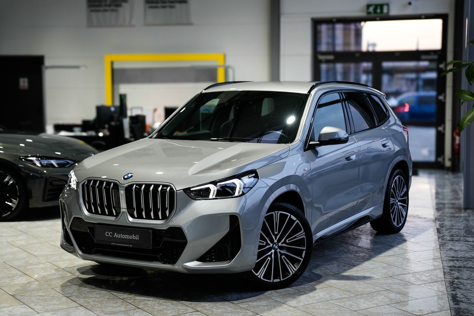 BMW X1 sDrive 18i M Sport 1