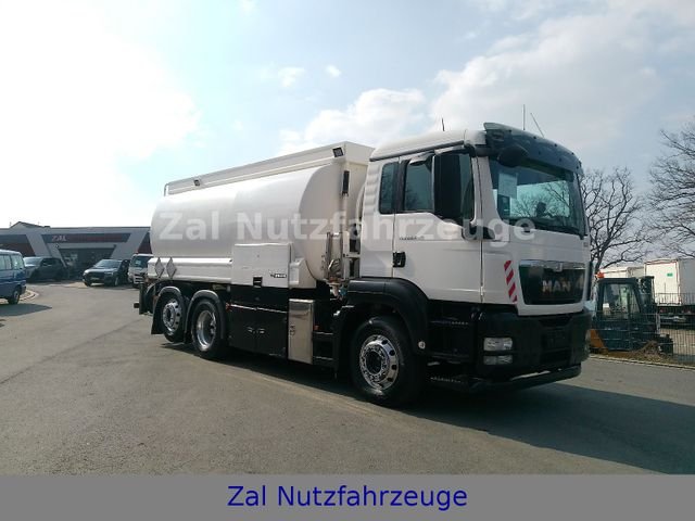 26.440 6X2 Willig Aufbau  19.950 Lt.